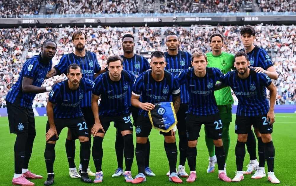 西媒：皇马已开始物色新帅，齐达内和克洛普在列（西媒称皇马已着手寻找新主帅，齐达内与克洛普在候选之列）