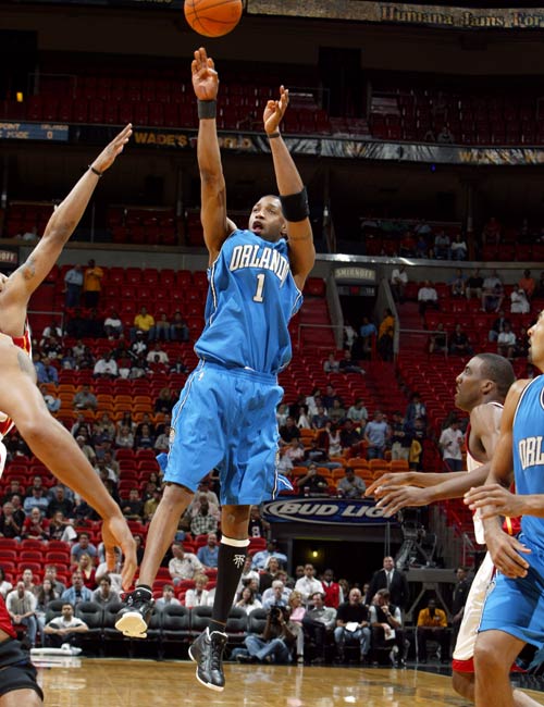 CBA俱乐部杯落地南宁，一场赛事背后的流量密码（CBA俱乐部杯落户南宁：揭秘赛事背后的流量之道）