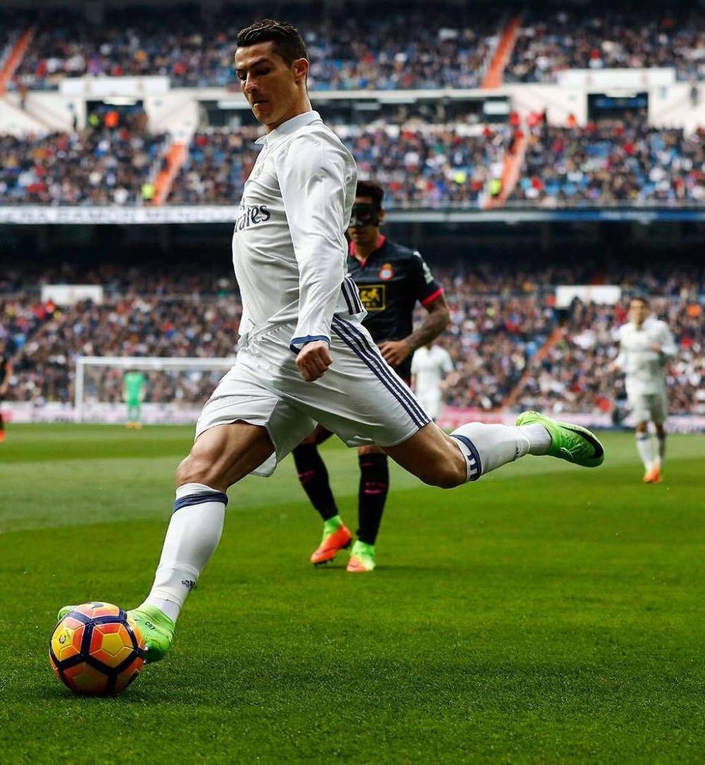 小法：想让阿达伊和帕斯学习梅西的饥饿感，这能造就顶级球员（小法盼阿达伊、帕斯学梅西的饥饿感：成就顶级的关键）