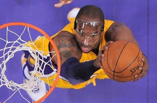 欧文谈萨拉赫言论：这是团队运动，真的不应该公开说那些话（欧文评价萨拉赫发言：这是团队运动，那些话不该公开讲）