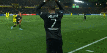 英超第16轮已经出现4粒乌龙球，位列有数据统计以来第二位（英超第16轮4粒乌龙，创有统计以来次高纪录）